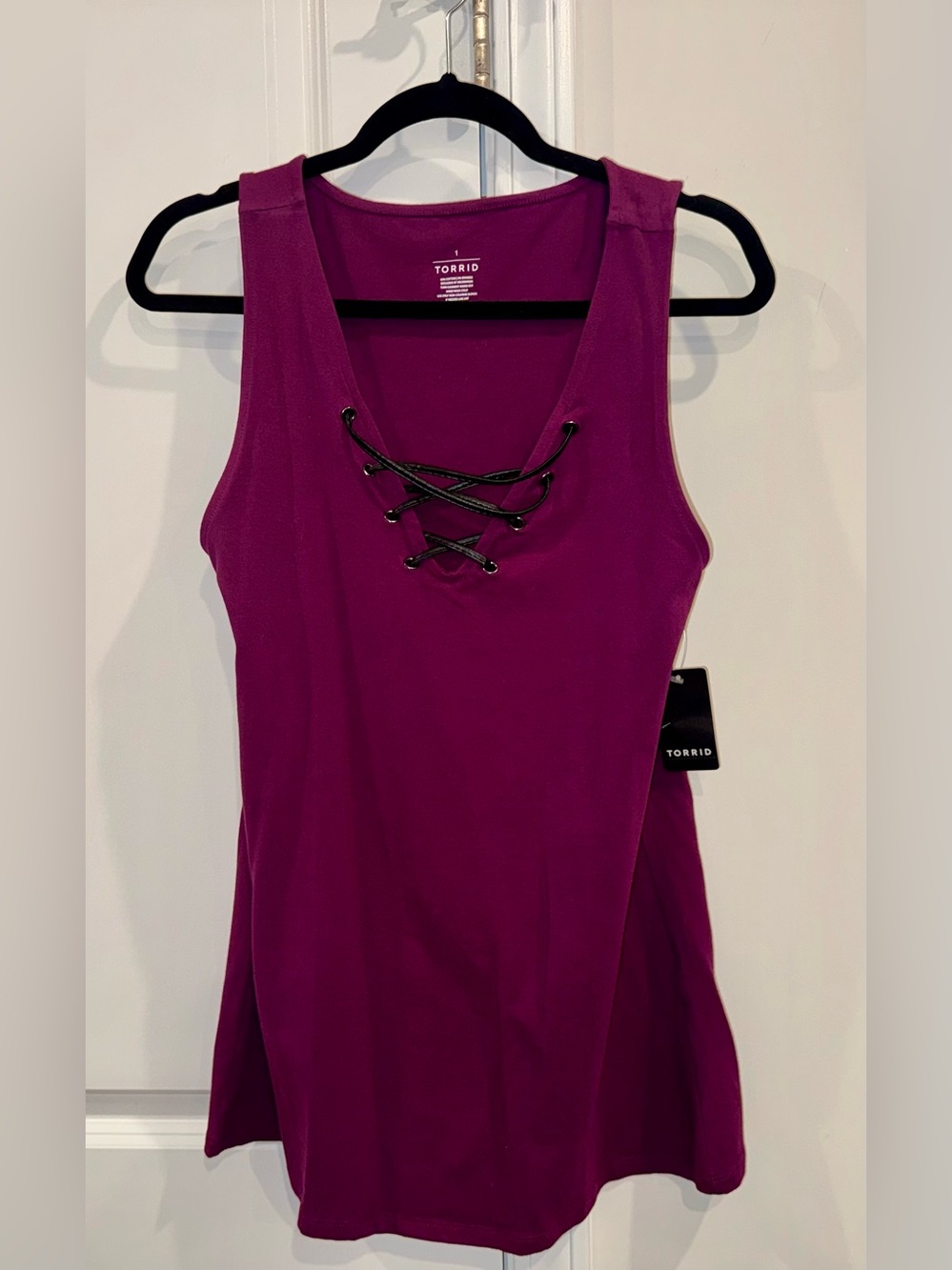 Torrid Plus Plum Purple Lace Up Foxy V-Neck Tank Top Size 1